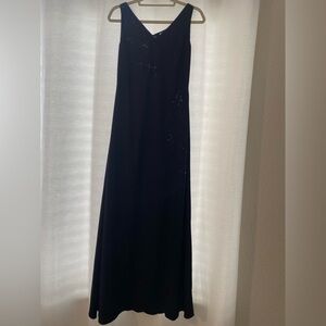 Elegant Black Evening Gown